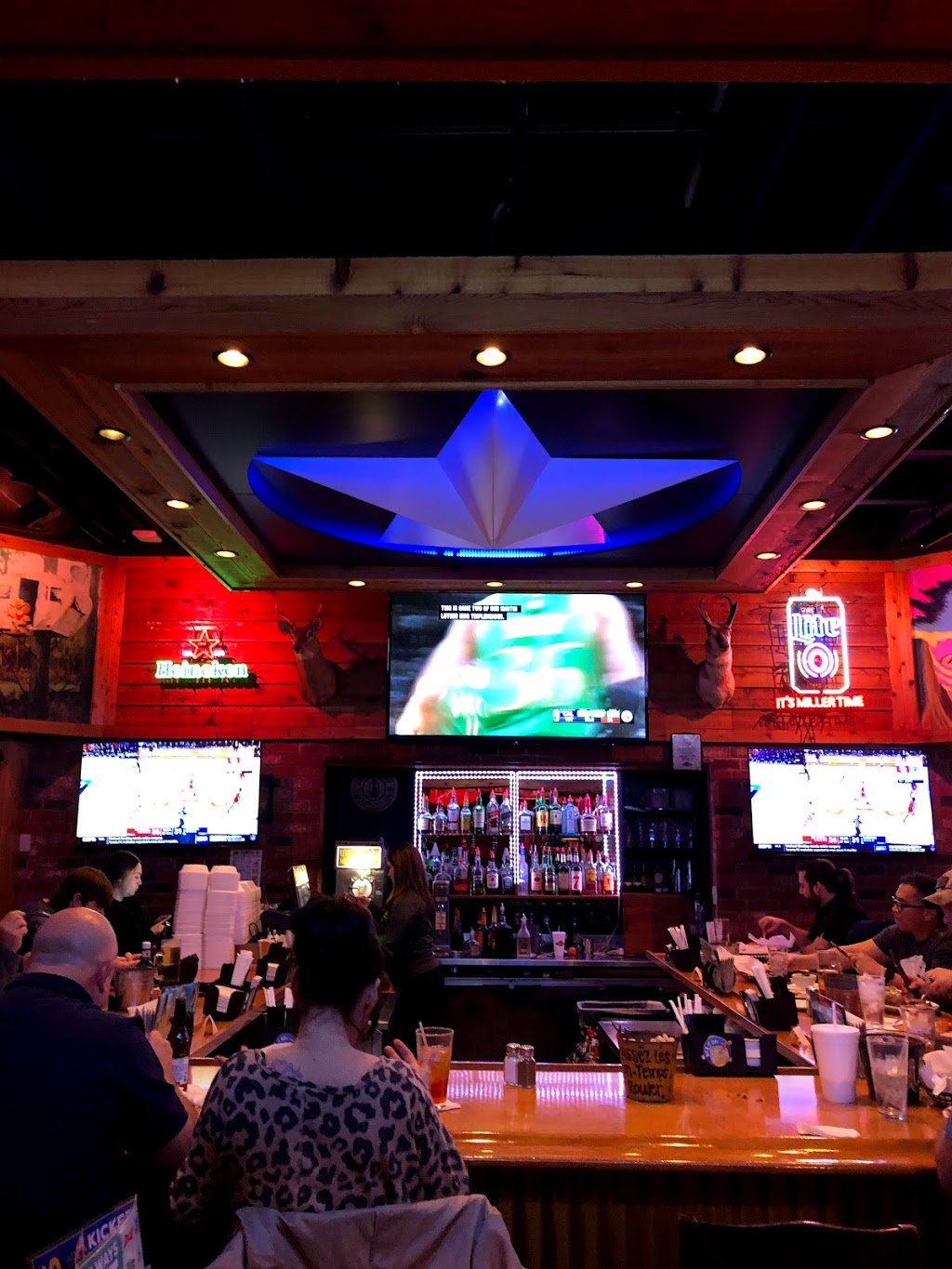 Texas Roadhouse | restaurant | 1464 MacArthur Dr, Alexandria, LA 71301, USA | 3184457800 OR +1 318-445-7800