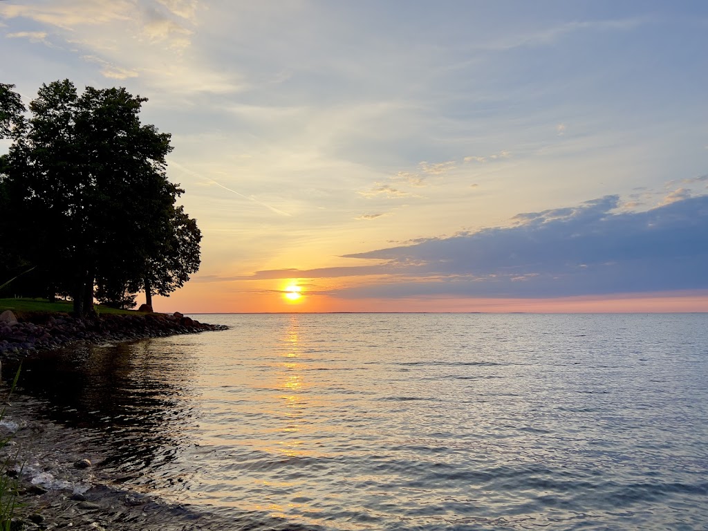 Izatys Resort | restaurant | 8383 Izatys Rd, Onamia, MN 56359, USA | 3205324574 OR +1 320-532-4574