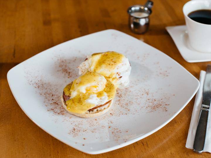 Apple Villa Famous Pancakes - Catering | restaurant | 1961 W Wilson St, Batavia, IL 60510, USA | 6304068022 OR +1 630-406-8022