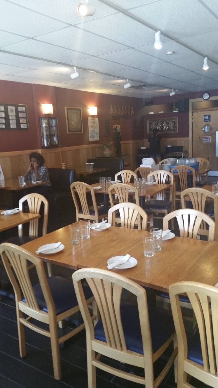 Siam Pasta | restaurant | 7416 N Western Ave, Chicago, IL 60645, USA | 7732740579 OR +1 773-274-0579