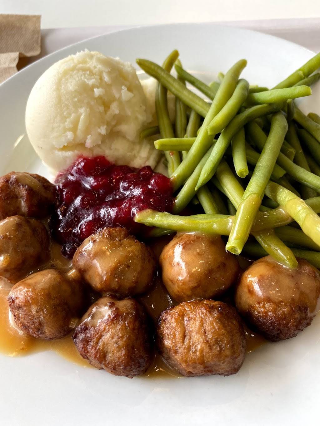 IKEA Restaurant | restaurant | 151 NW 136th Ave, Sunrise, FL 33325, USA | 8888884532 OR +1 888-888-4532