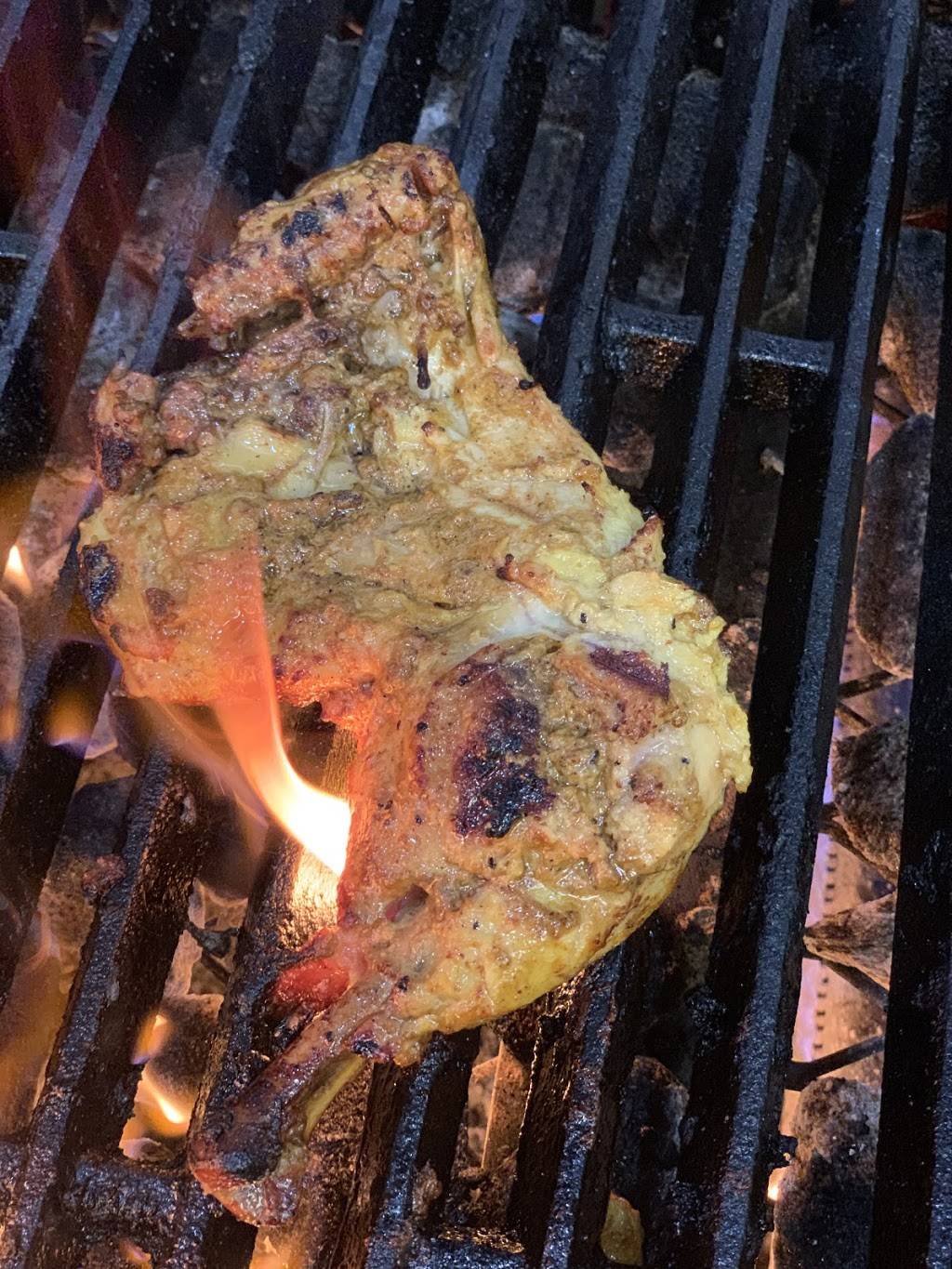 Charcoal Burgers & Grill | restaurant | 410 W Farm to Market Rd 544 #103, Murphy, TX 75094, USA | 3474194561 OR +1 347-419-4561