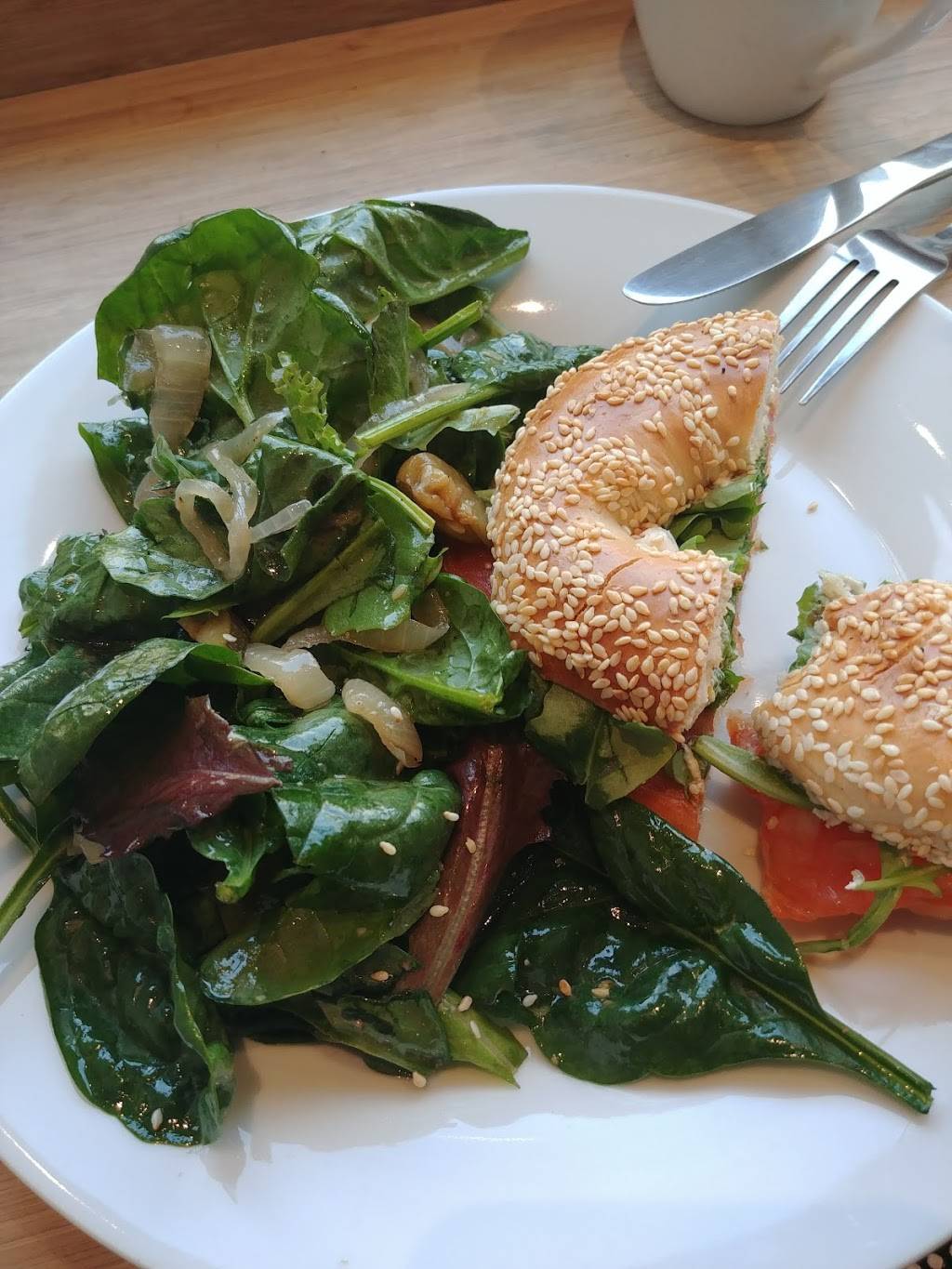 Station W | cafe | 3852 Rue Wellington, Verdun, QC H4G 3M6, Canada | 5145089768 OR +1 514-508-9768