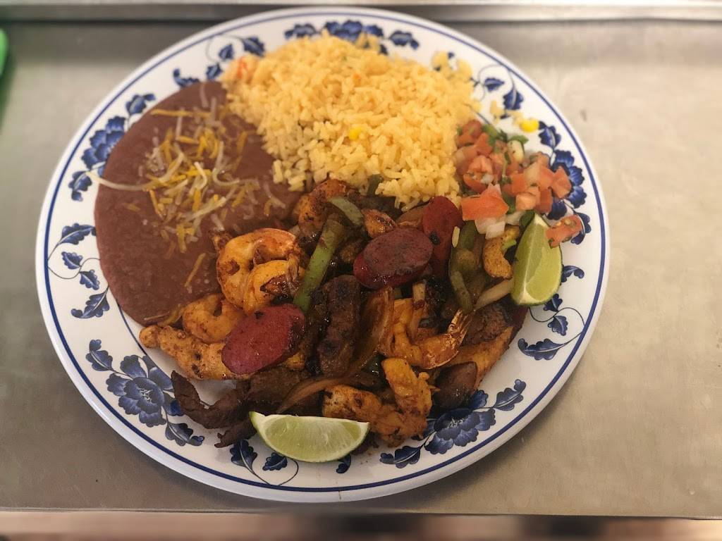 Cocina Latina | restaurant | 5755 Davis Blvd, North Richland Hills, TX 76180, USA | 8174284499 OR +1 817-428-4499