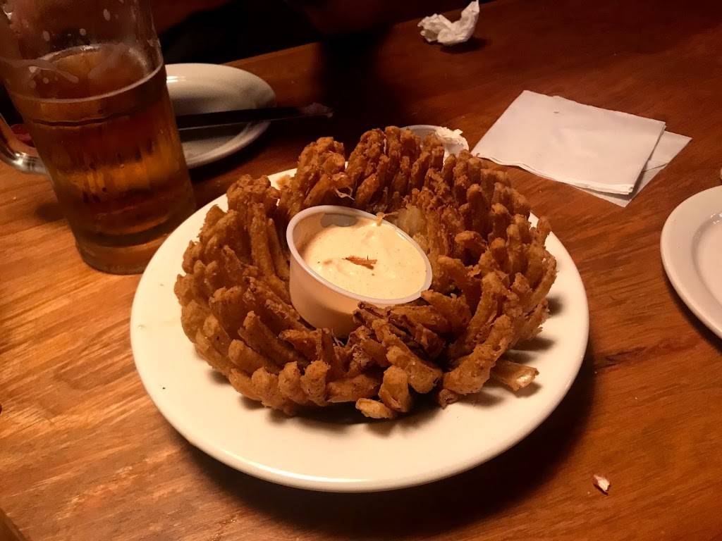 Texas Roadhouse | restaurant | 2536 W, I-20, Grand Prairie, TX 75052, USA | 9722060860 OR +1 972-206-0860