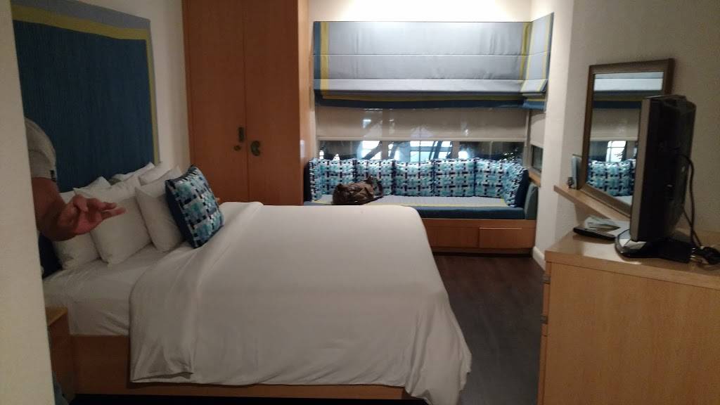 The Hotel of South Beach | restaurant | 801 Collins Ave, Miami Beach, FL 33139, USA | 3055312222 OR +1 305-531-2222