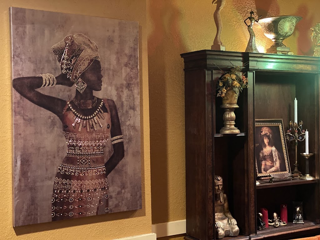 Jazzys Cabaret | restaurant | 4 Orange St, New Haven, CT 06510, USA | 2034442509 OR +1 203-444-2509