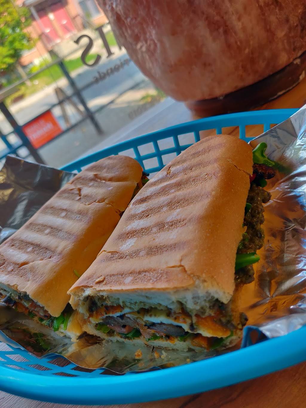 Paninis | restaurant | 60A Lebreton St N, Ottawa, ON K1R 7H4, Canada | 6132556653 OR +1 613-255-6653