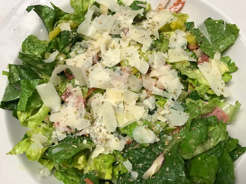 The Wig & Pen Pizza Pub | restaurant | 1220 US-6 West, Iowa City, IA 52246, USA | 3193542767 OR +1 319-354-2767