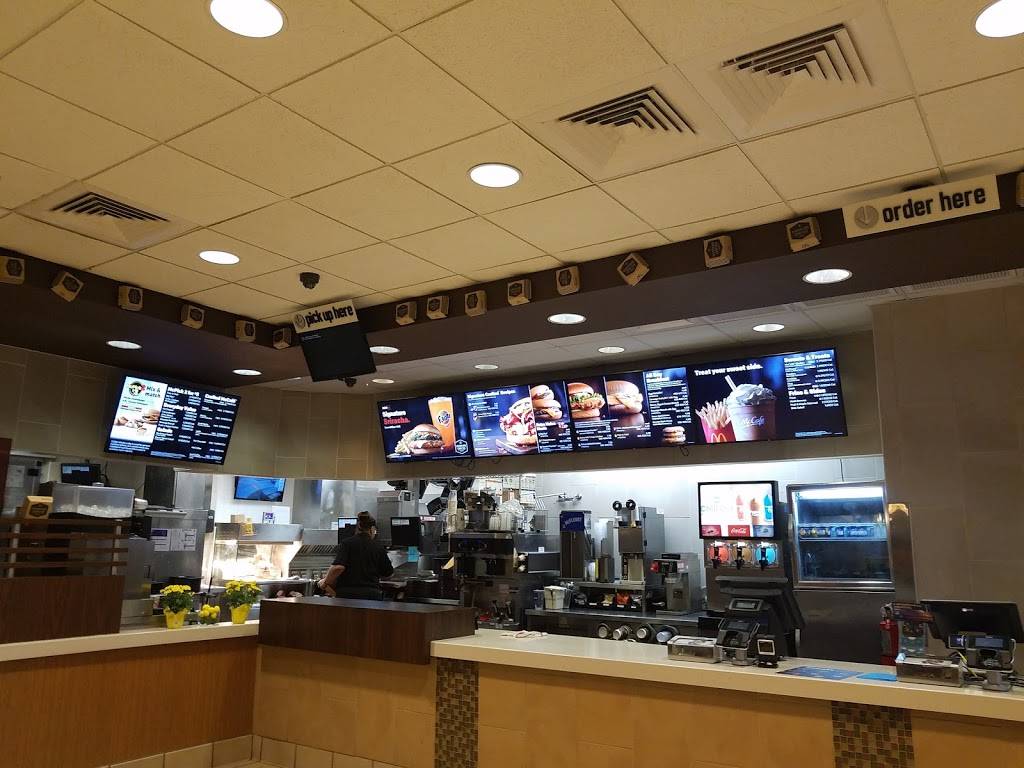 McDonalds | cafe | 4001 Crusher Dr, OFallon, MO 63368, USA | 6363291551 OR +1 636-329-1551