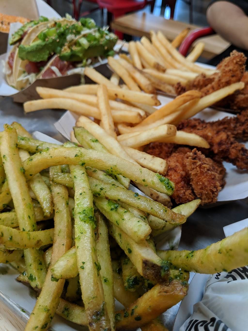 Gotts Roadside | restaurant | 1275 S Main St, Walnut Creek, CA 94596, USA | 9259546243 OR +1 925-954-6243