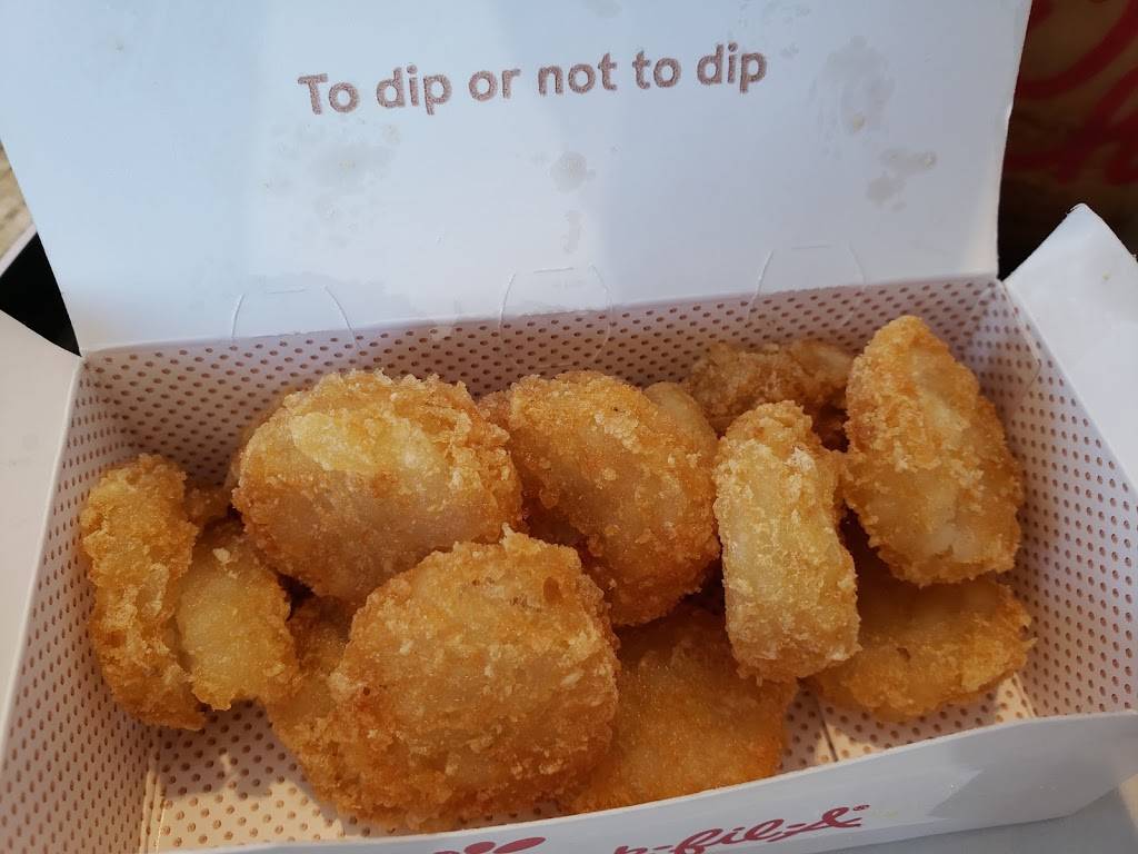 Chick-fil-A | restaurant | 375 Washington St, Woburn, MA 01801, USA | 7819393177 OR +1 781-939-3177