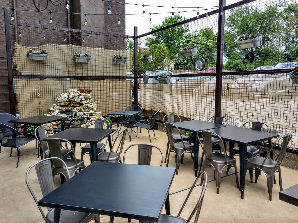 The Blue Duck | restaurant | 2661 Sutton Blvd, Maplewood, MO 63143, USA | 3147699940 OR +1 314-769-9940