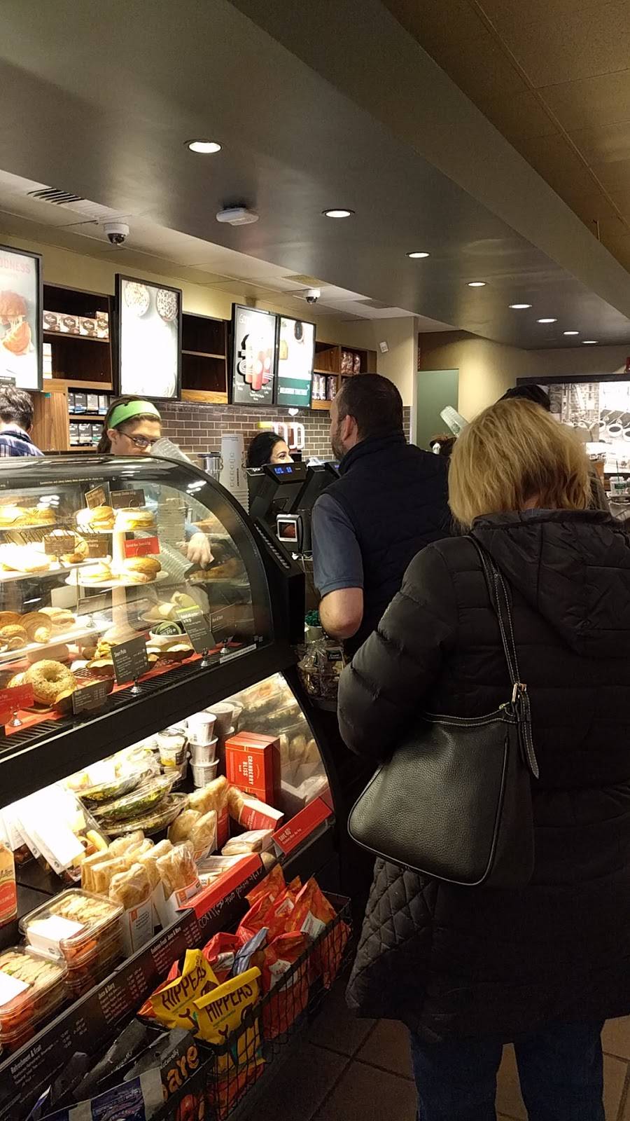 Starbucks | cafe | 166 Washington Ave, North Haven, CT 06473, USA | 2039858385 OR +1 203-985-8385