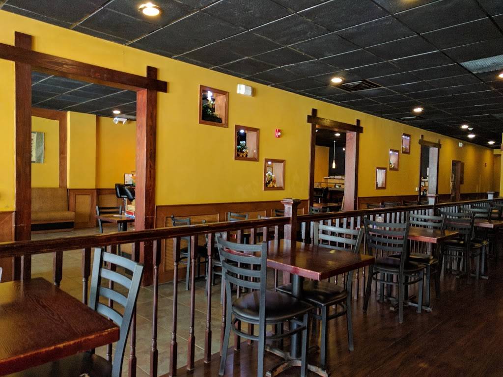 Nana Asian Fusion & Sushi Bar | restaurant | 4511 N Oakland Ave, Milwaukee, WI 53211, USA | 4149678888 OR +1 414-967-8888