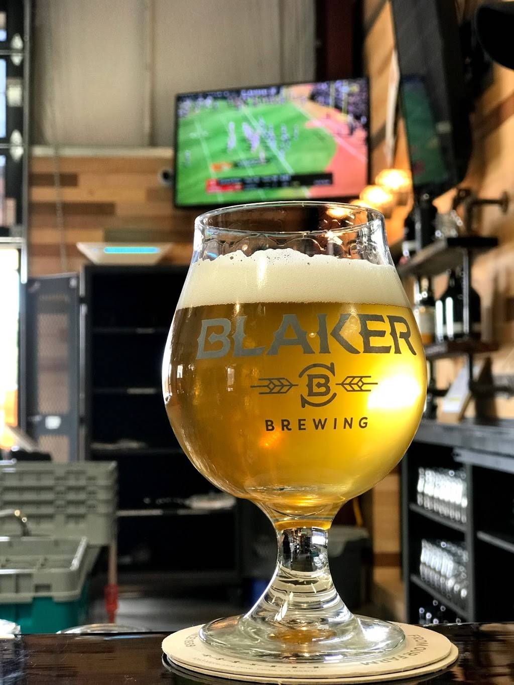 Blaker Brewing | restaurant | 1063 Montclaire Dr, Ceres, CA 95307, USA | 2095854040 OR +1 209-585-4040