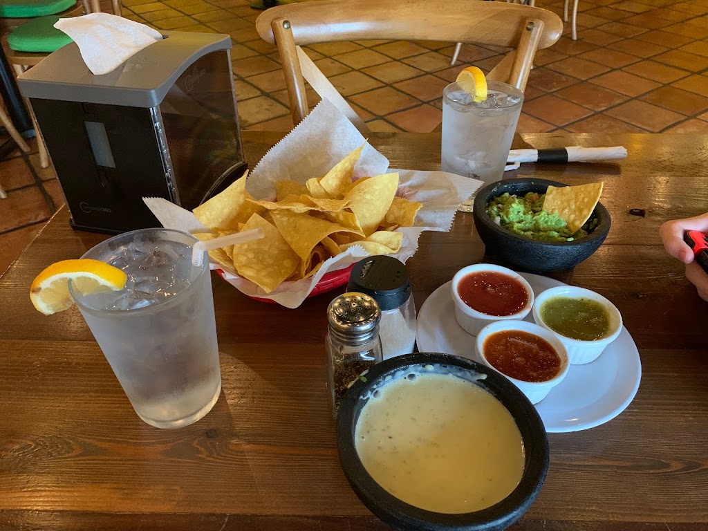 Fajitas Mexican Grill | restaurant | 528 Oakfield Dr, Brandon, FL 33511, USA | 8133248071 OR +1 813-324-8071