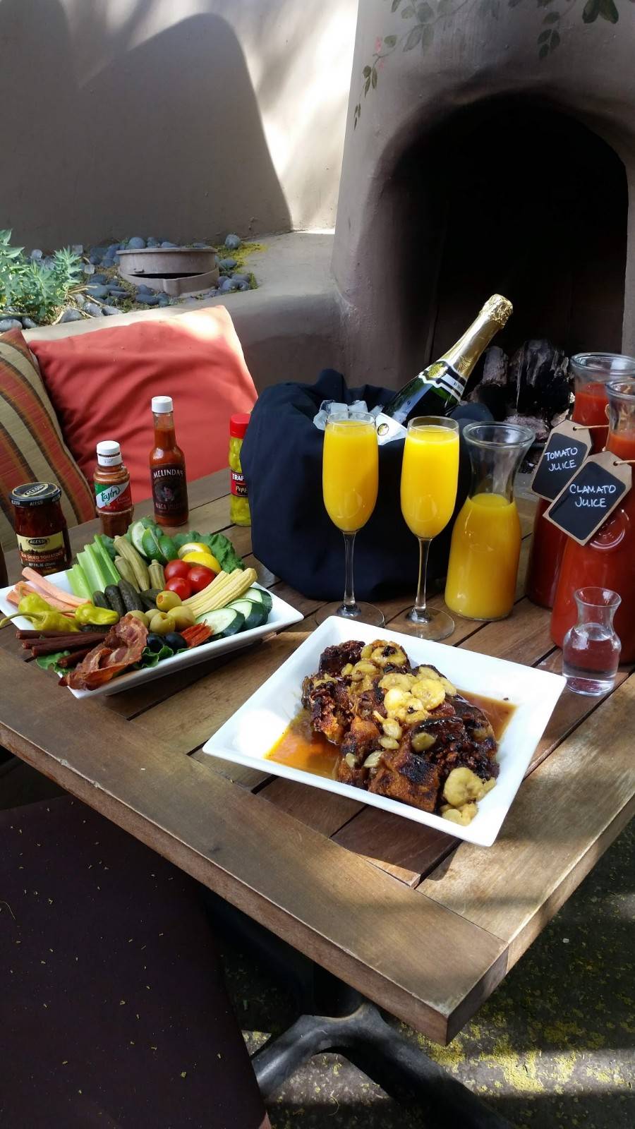 Distill - A Local Bar | restaurant | 10820 W Charleston Blvd, Las Vegas, NV 89135, USA | 7025341400 OR +1 702-534-1400