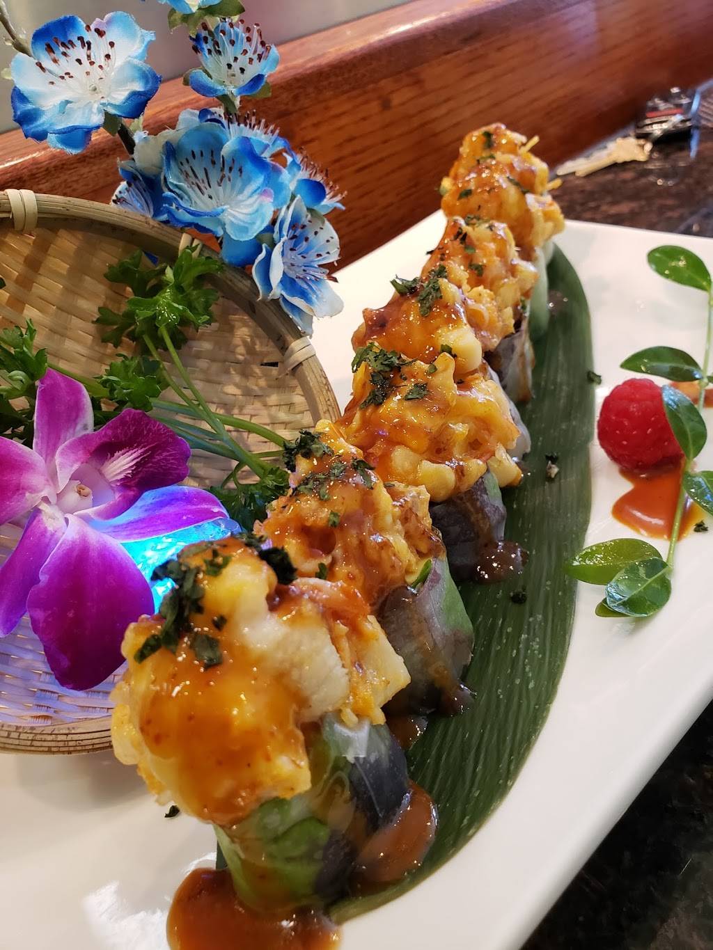 Kumo sushi | restaurant | 25 Indian Rock Rd, Windham, NH 03087, USA | 6039654390 OR +1 603-965-4390