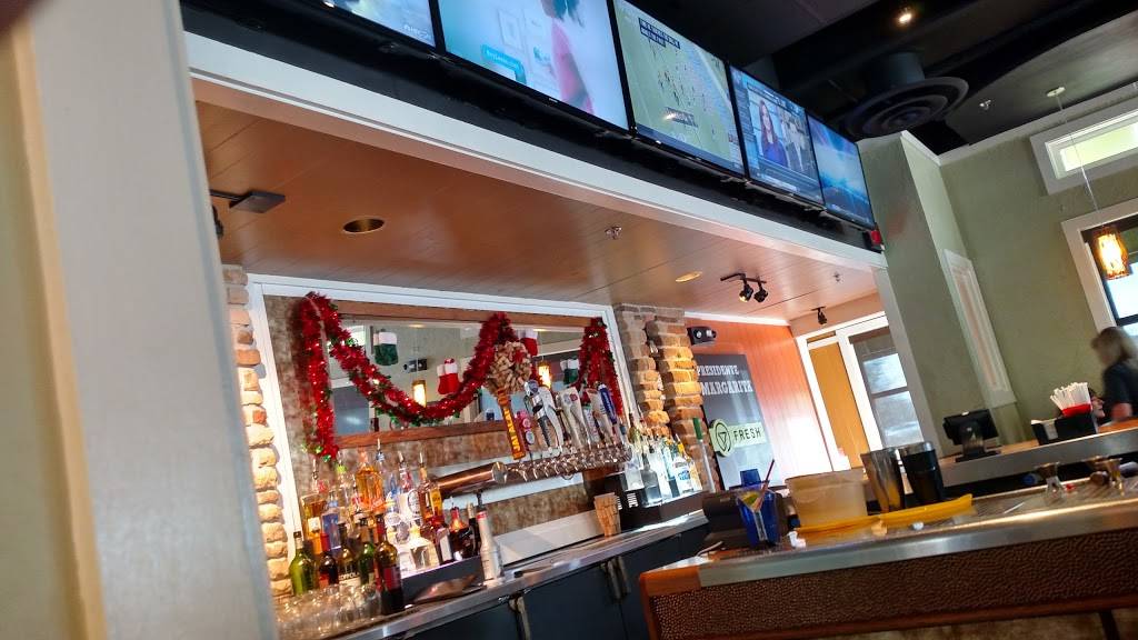 Chilis Grill & Bar | meal takeaway | 708 Cagan View Rd, Clermont, FL 34714, USA | 3523941133 OR +1 352-394-1133