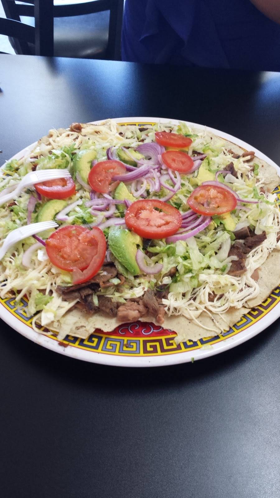 El Realito De Oro Market | restaurant | 422 S Gateway Dr suit 100, Madera, CA 93637, USA | 5596648644 OR +1 559-664-8644