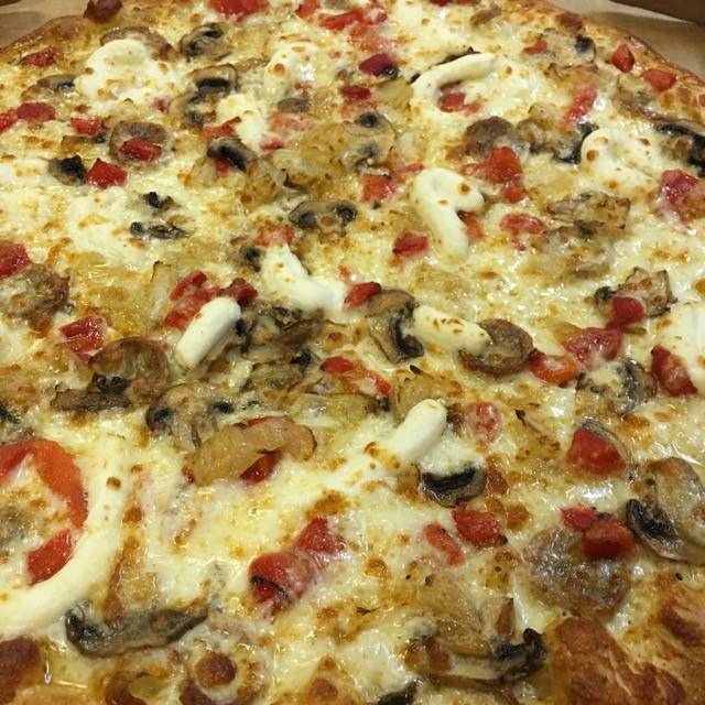 Manginos Pizza | restaurant | 9570 Burke Rd suite n, Burke, VA 22015, USA | 7034261777 OR +1 703-426-1777