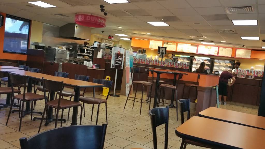 Dunkin | bakery | 1999 NW 2nd Ave, Boca Raton, FL 33432, USA | 5613938222 OR +1 561-393-8222