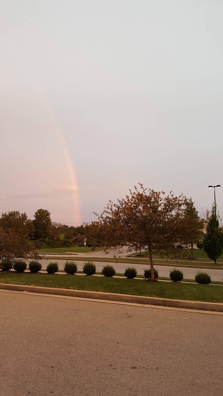 Starbucks | cafe | 100 Jett Dr, Frankfort, KY 40601, USA | 5026950127 OR +1 502-695-0127