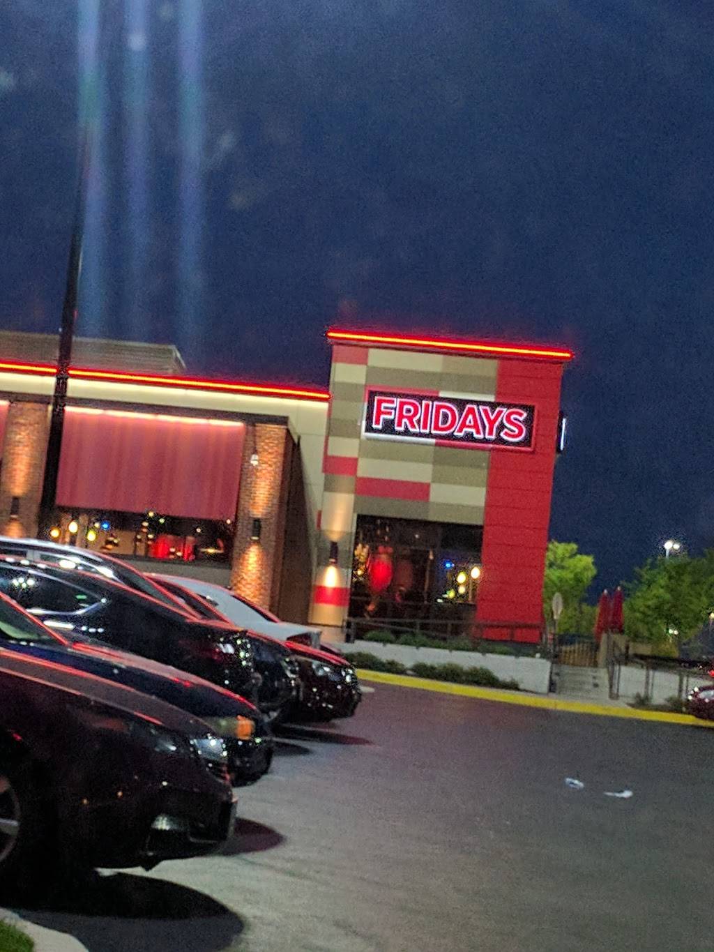 TGI Fridays | restaurant | 2435 Liberty Heights Ave, Baltimore, MD 21215, USA | 4107280394 OR +1 410-728-0394