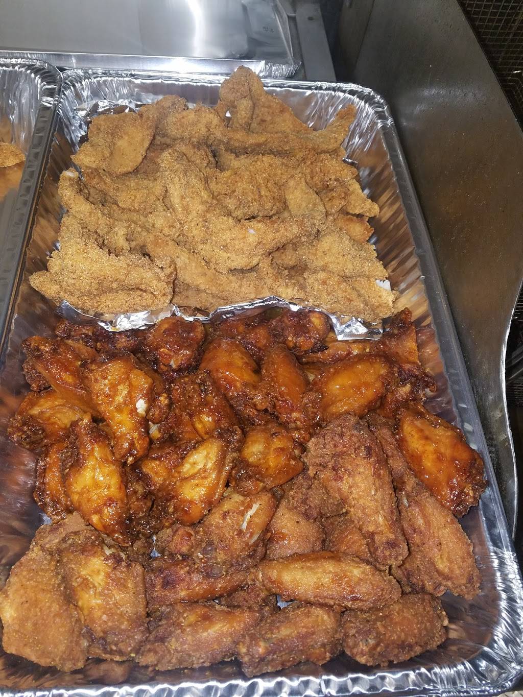 Pat’s Wow Wings | restaurant | 9739 N Sam Houston Pkwy E, Humble, TX 77396, USA | 2819135459 OR +1 281-913-5459