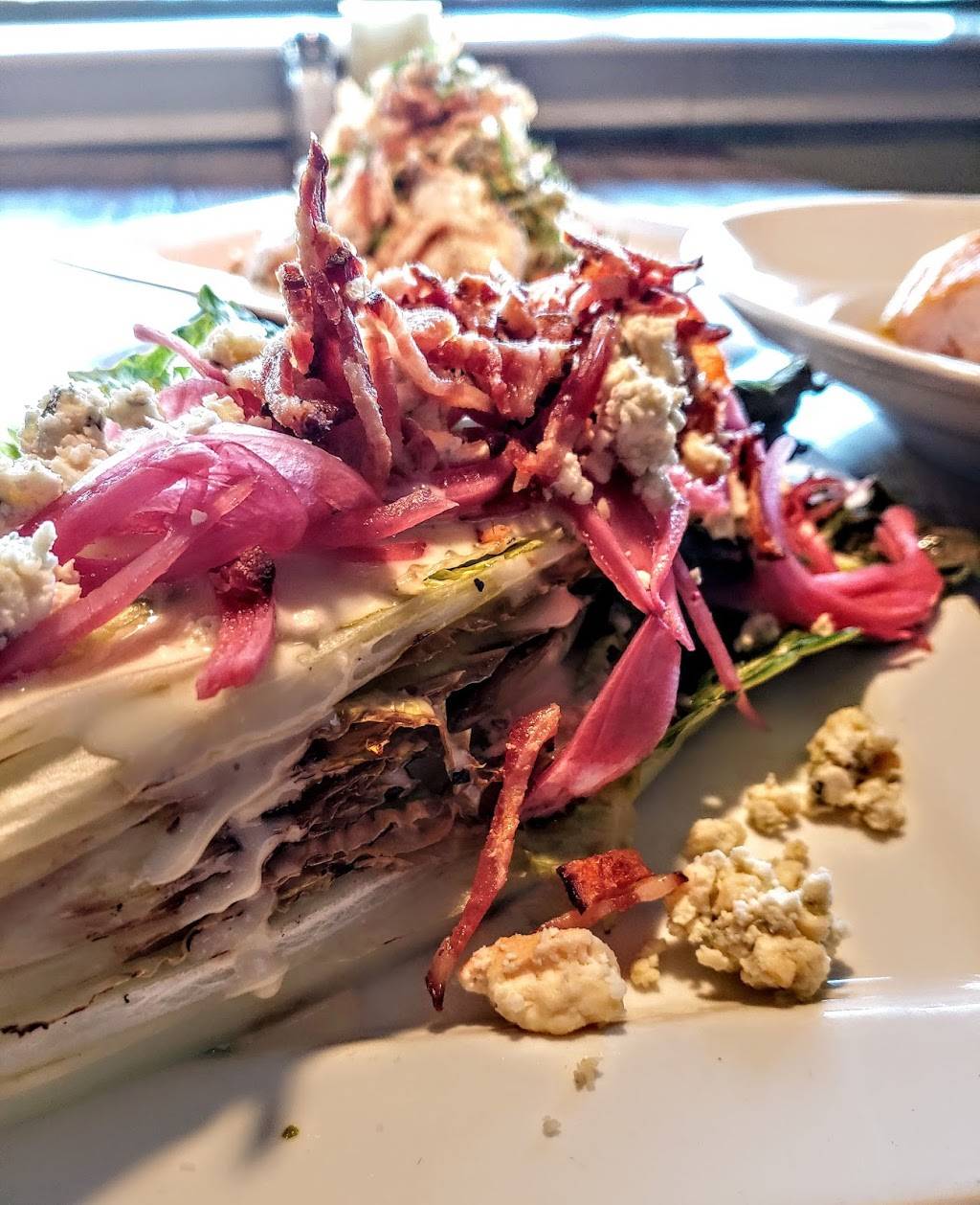 Tavern in the Village | restaurant | 3901 Prairie Ln, Prairie Village, KS 66208, USA | 9135292229 OR +1 913-529-2229