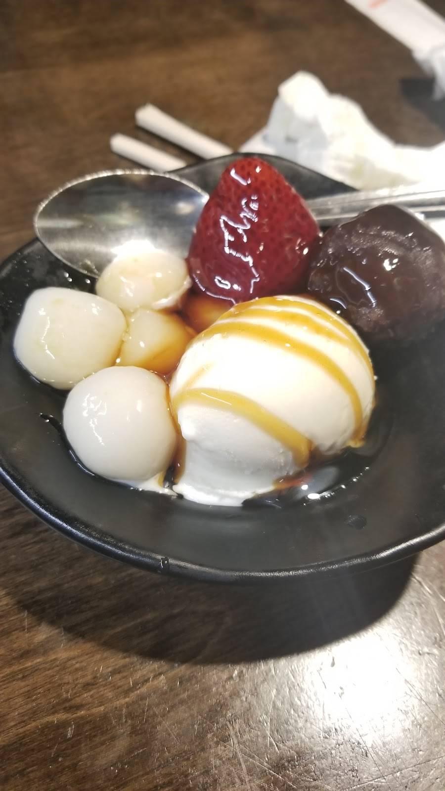 Kura Revolving Sushi Bar | restaurant | 2540 Old Denton Rd #140, Carrollton, TX 75006, USA | 4697586188 OR +1 469-758-6188