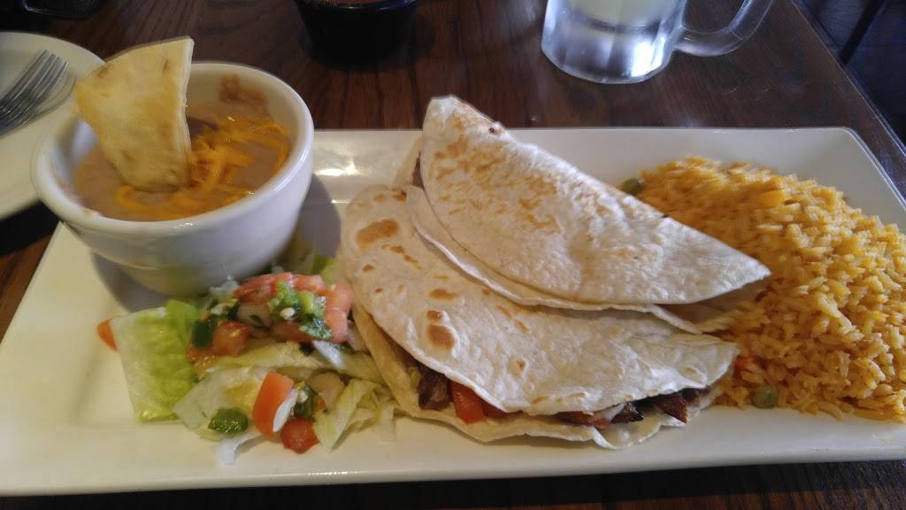 Salsas Mexican Grill | restaurant | 3601 Regent Blvd #140, Irving, TX 75063, USA | 9729299009 OR +1 972-929-9009