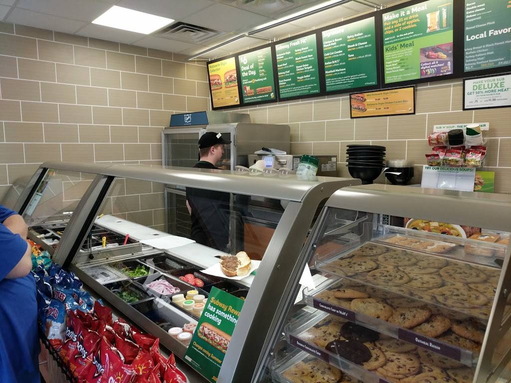 Subway | restaurant | 5335 Merle Hay Rd, Johnston, IA 50131, USA | 5152765111 OR +1 515-276-5111