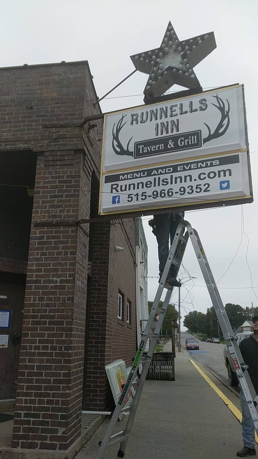 Runnells Inn | restaurant | 100 Brown St, Runnells, IA 50237, USA | 5159669352 OR +1 515-966-9352