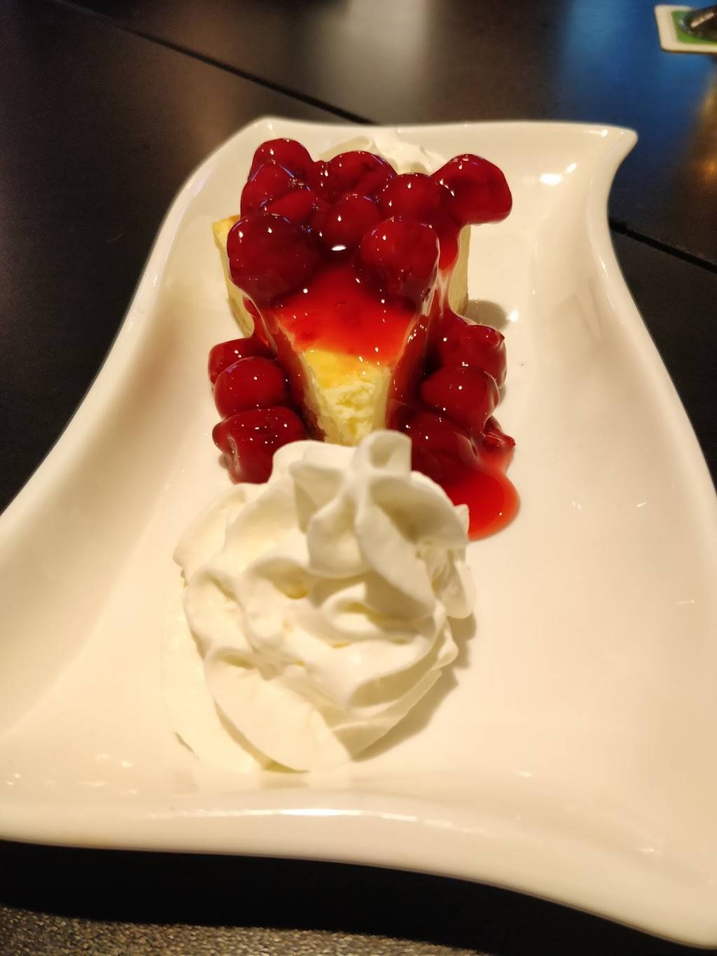 Mackenzies High Park | restaurant | 1982 Bloor St W, Toronto, ON M6P 3K9, Canada | 4167677246 OR +1 416-767-7246