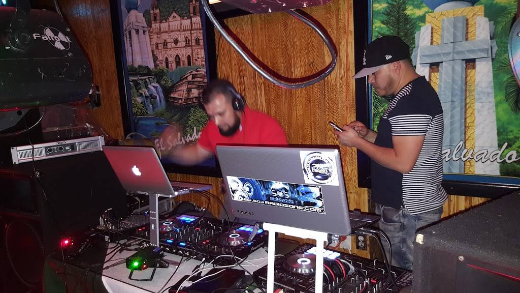 Restaurante El Salvador | restaurant | 4805 Columbia Pike, Arlington, VA 22204, USA | 7035213225 OR +1 703-521-3225