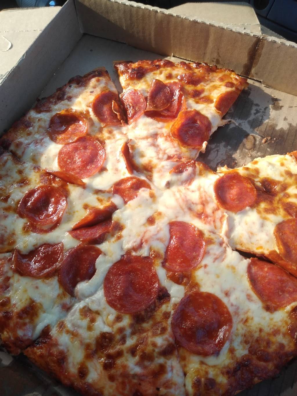 Rafaels Pizzeria | restaurant | 5023 Ooltewah Ringgold Rd #7, Ooltewah, TN 37363, USA | 4233962333 OR +1 423-396-2333