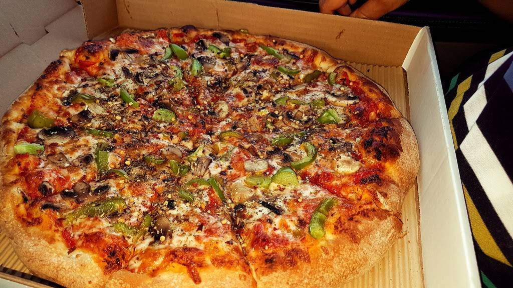 Pizza Inferno | restaurant | 483 Hamilton Regional Rd 8, Hamilton, ON L8G 5B9, Canada | 9056622210 OR +1 905-662-2210