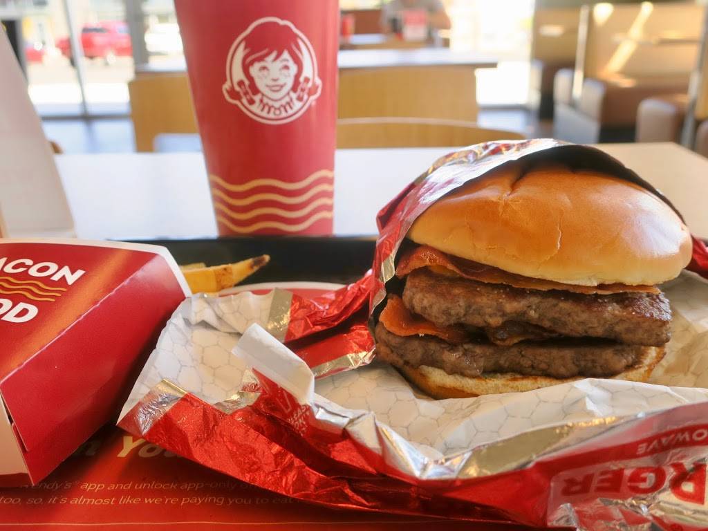 Wendys | restaurant | 7395 South Rainbow Road, Las Vegas, NV 89113, USA | 7023312299 OR +1 702-331-2299