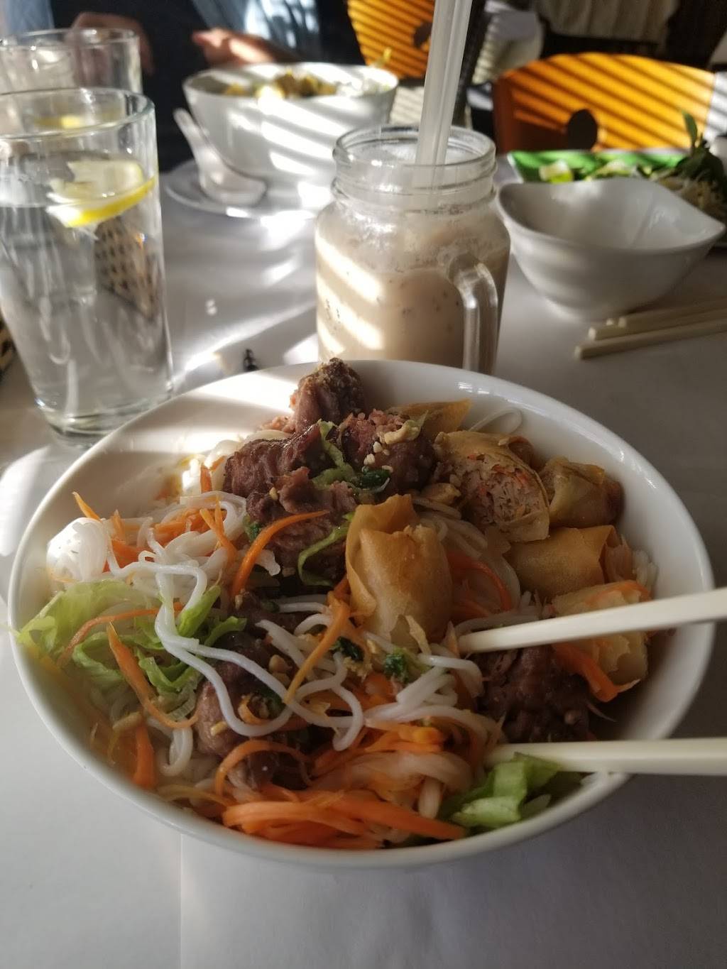 Pho Kobe | restaurant | 10200 Corrales Rd, Albuquerque, NM 87114, USA | 5057171497 OR +1 505-717-1497