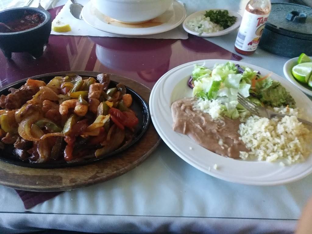 Las Playas Restaurant | restaurant | 505 S Chinowth St, Visalia, CA 93277, USA | 5597330382 OR +1 559-733-0382