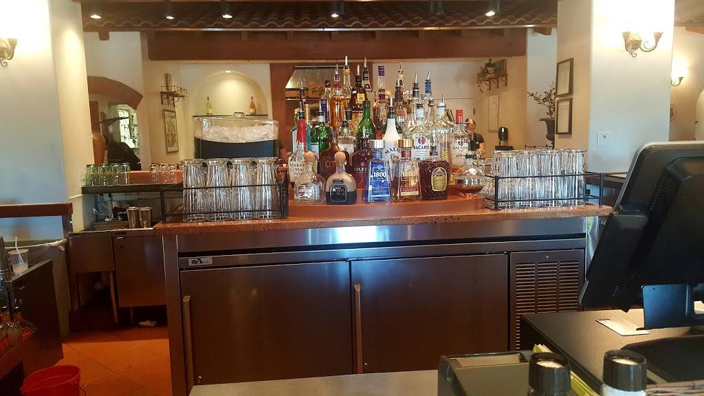 Olive Garden Italian Restaurant | meal takeaway | 930 25th Ave, Coralville, IA 52241, USA | 3193399100 OR +1 319-339-9100