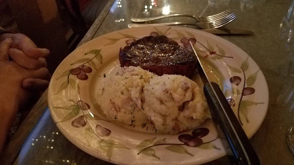 Romarcos | restaurant | 451 E Baltimore Ave, Clifton Heights, PA 19018, USA | 6106267414 OR +1 610-626-7414