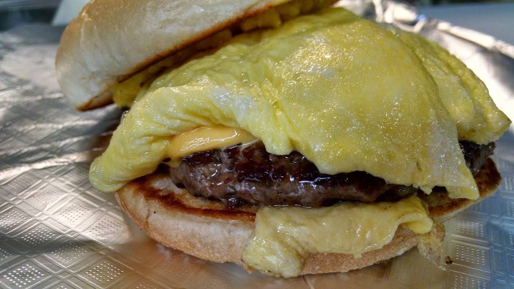 Weenie Stand | restaurant | 201 Alleghany Ave, Lynchburg, VA 24501, USA | 4345289054 OR +1 434-528-9054