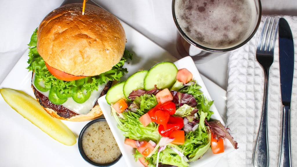 StrykerZ Kitchen and Bar | restaurant | 120 Ottawa St N, Kitchener, ON N2H 3K5, Canada | 5192084888 OR +1 519-208-4888