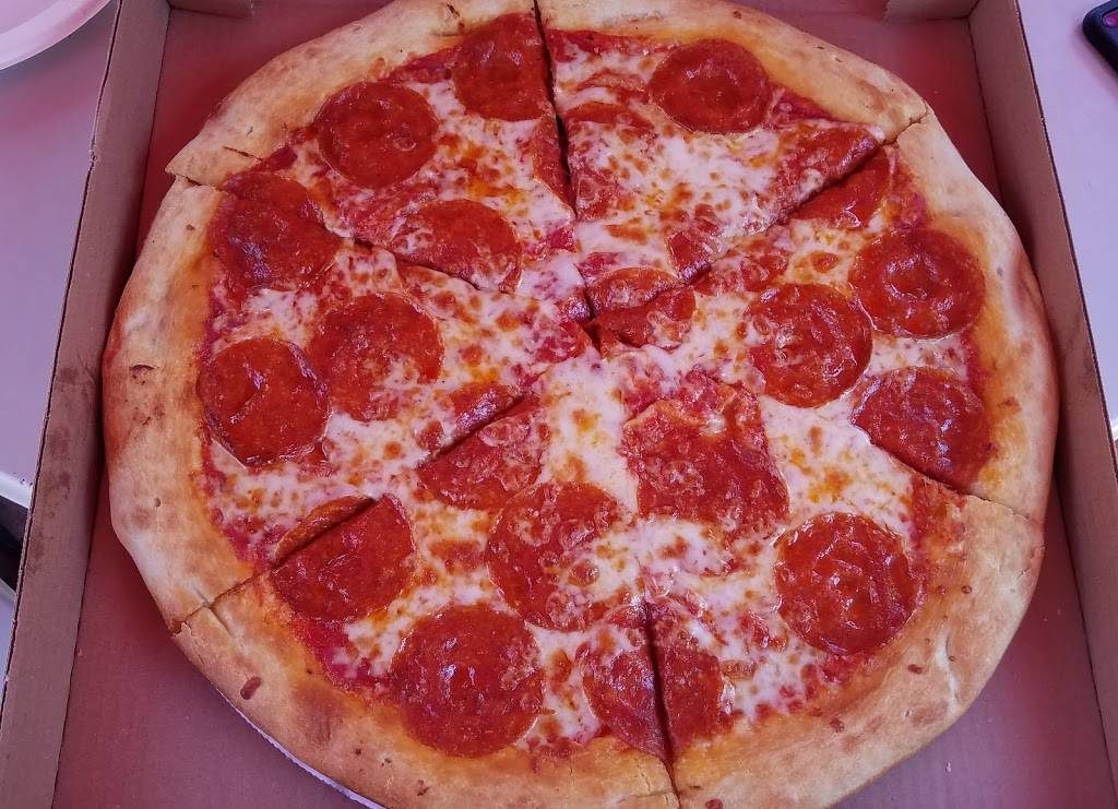 Primo Pizza | restaurant | 1001 Fairgrounds Dr, Vallejo, CA 94589, USA | 7076444000 OR +1 707-644-4000