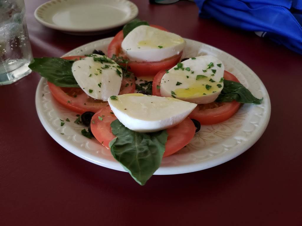 Julianos Italian Restaurant | restaurant | 12052 Hesperia Rd #9, Hesperia, CA 92345, USA | 7609490595 OR +1 760-949-0595