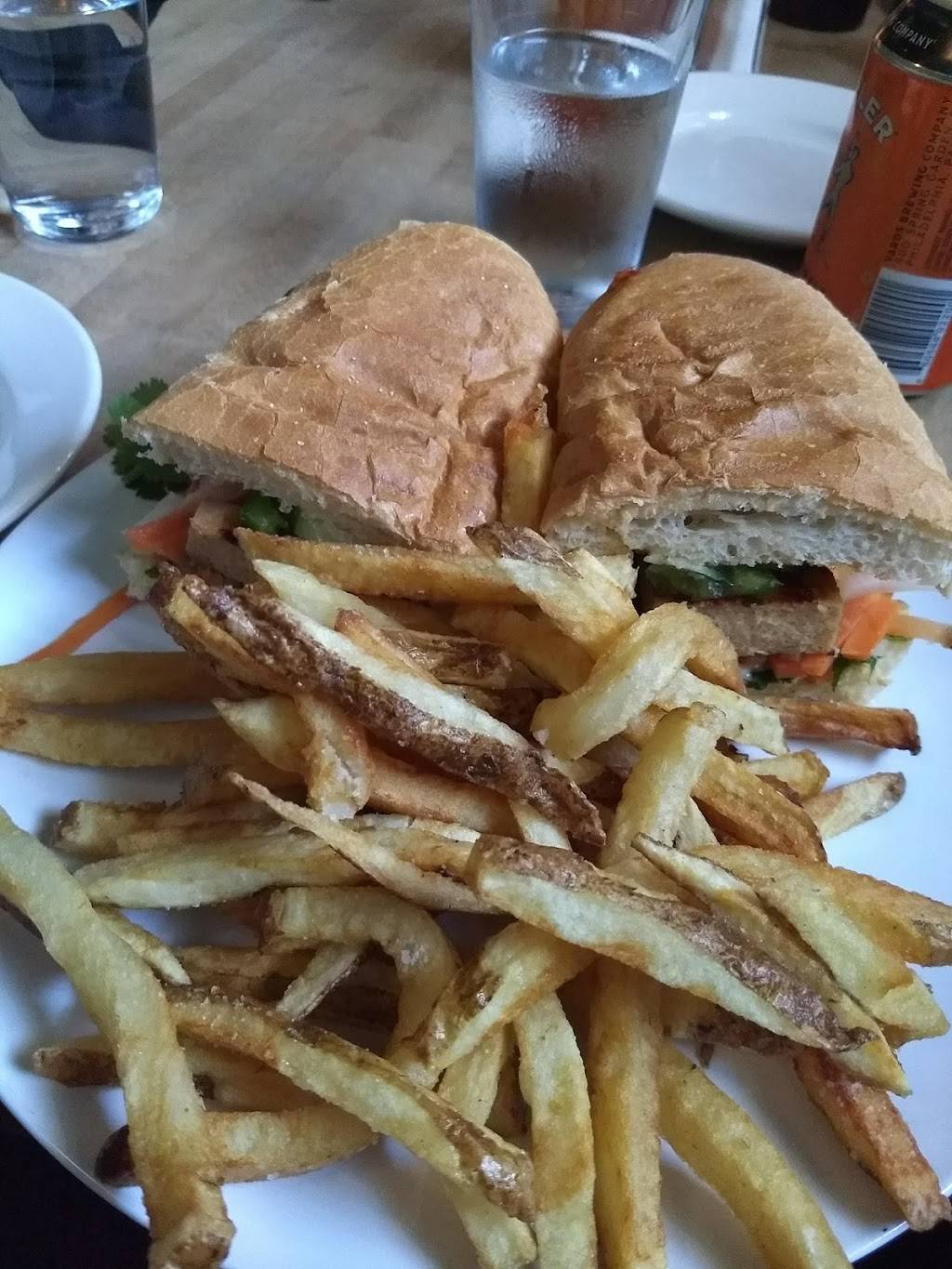 Rocket To Venus | restaurant | 3360 Chestnut Ave, Baltimore, MD 21211, USA | 4102357887 OR +1 410-235-7887