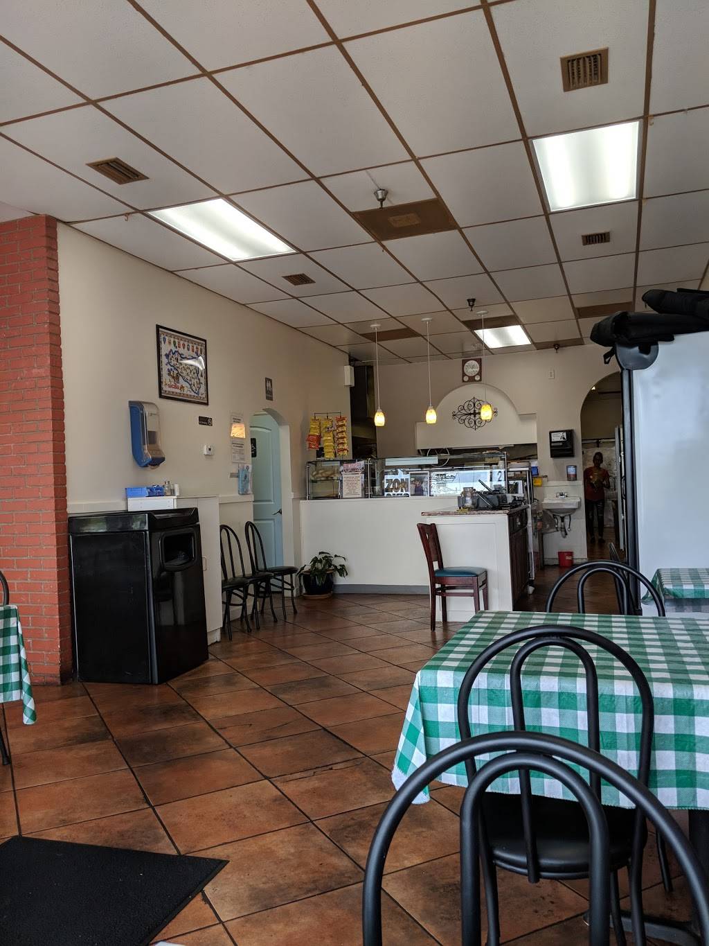 Calzone Jacks | meal takeaway | 2215 Winkler Ave, Fort Myers, FL 33901, USA | 2393374646 OR +1 239-337-4646